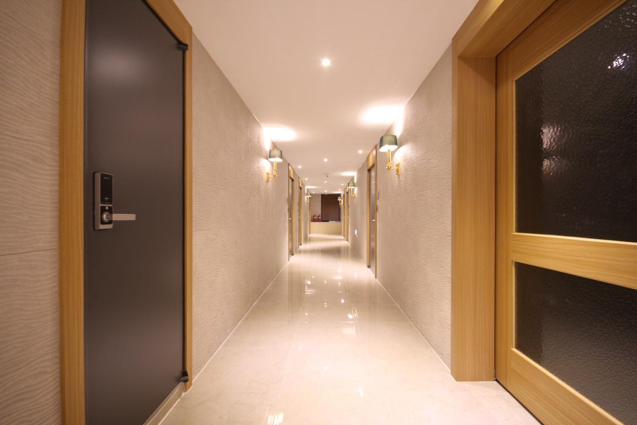 Mbn Hotel Changwon Luaran gambar